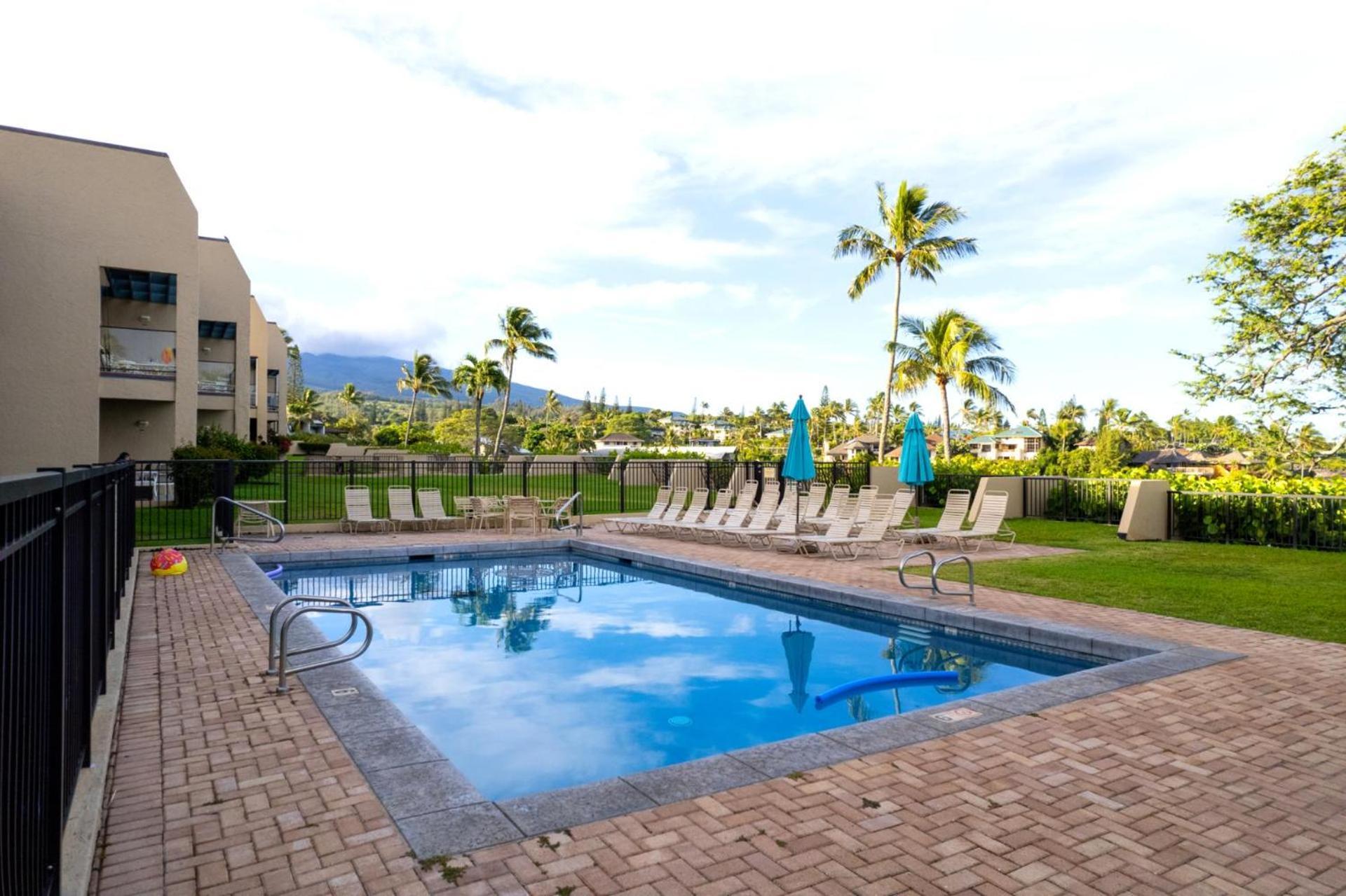 Kbm Resorts Free Car Napili Point Nap-C18 Ocean Front Spacious Villa Капалуа Екстериор снимка