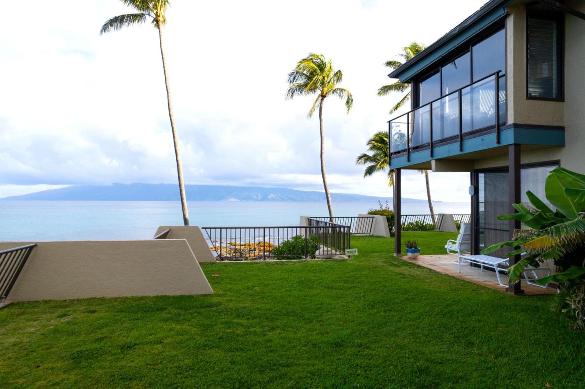 Kbm Resorts Free Car Napili Point Nap-C18 Ocean Front Spacious Villa Капалуа Екстериор снимка
