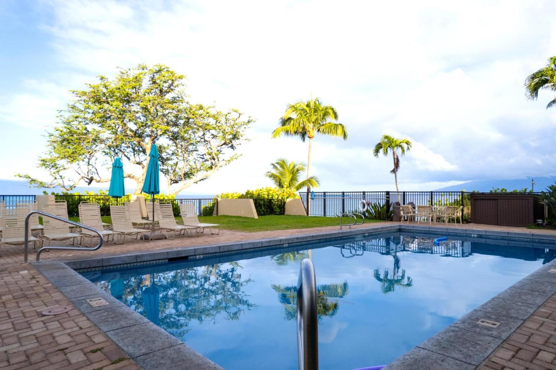 Kbm Resorts Free Car Napili Point Nap-C18 Ocean Front Spacious Villa Капалуа Екстериор снимка