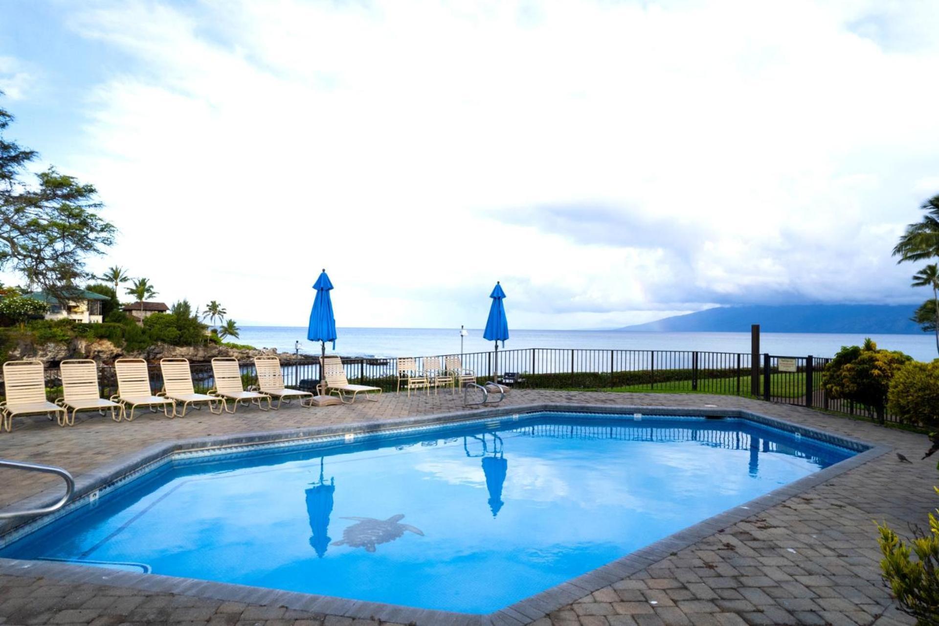 Kbm Resorts Free Car Napili Point Nap-C18 Ocean Front Spacious Villa Капалуа Екстериор снимка