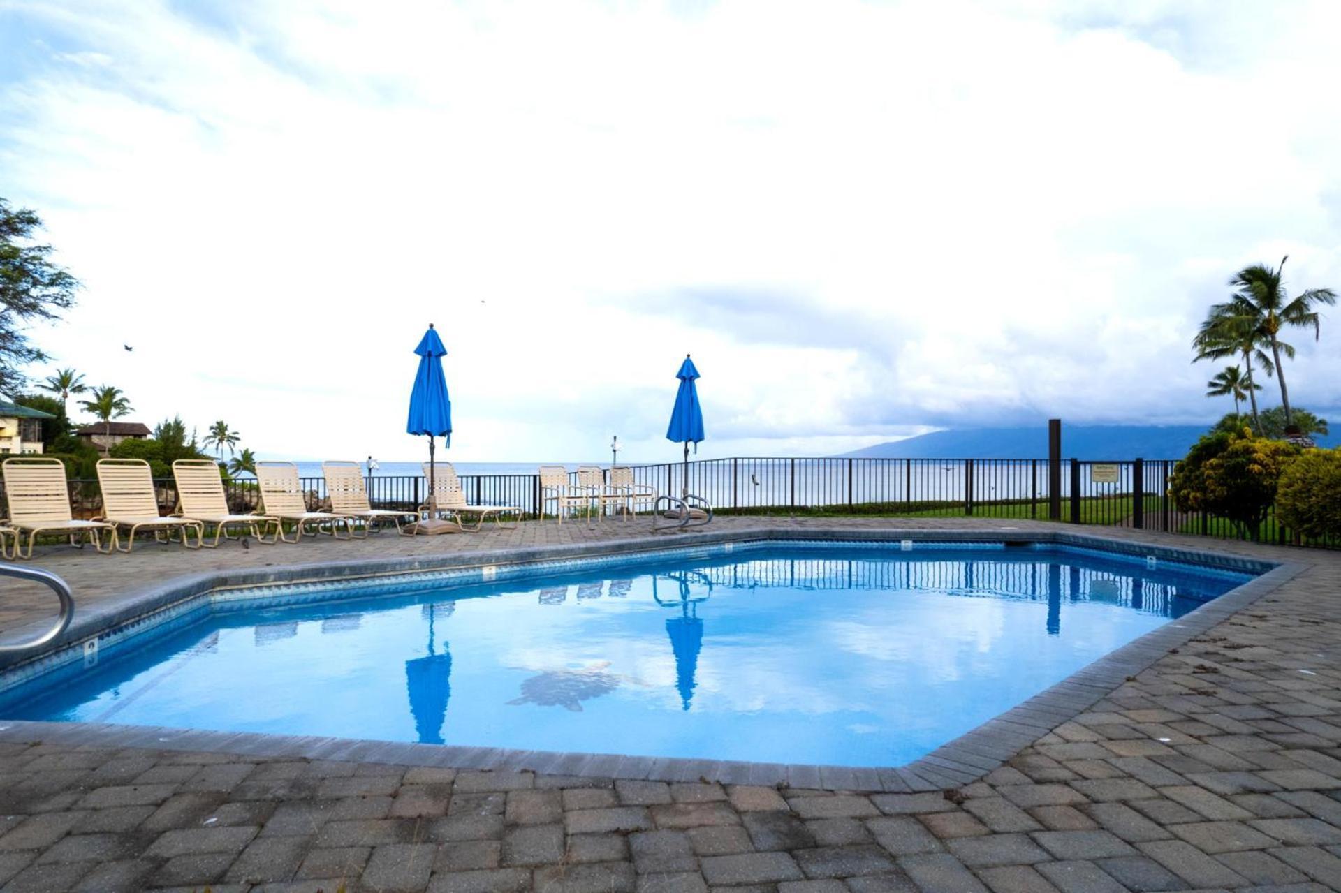 Kbm Resorts Free Car Napili Point Nap-C18 Ocean Front Spacious Villa Капалуа Екстериор снимка